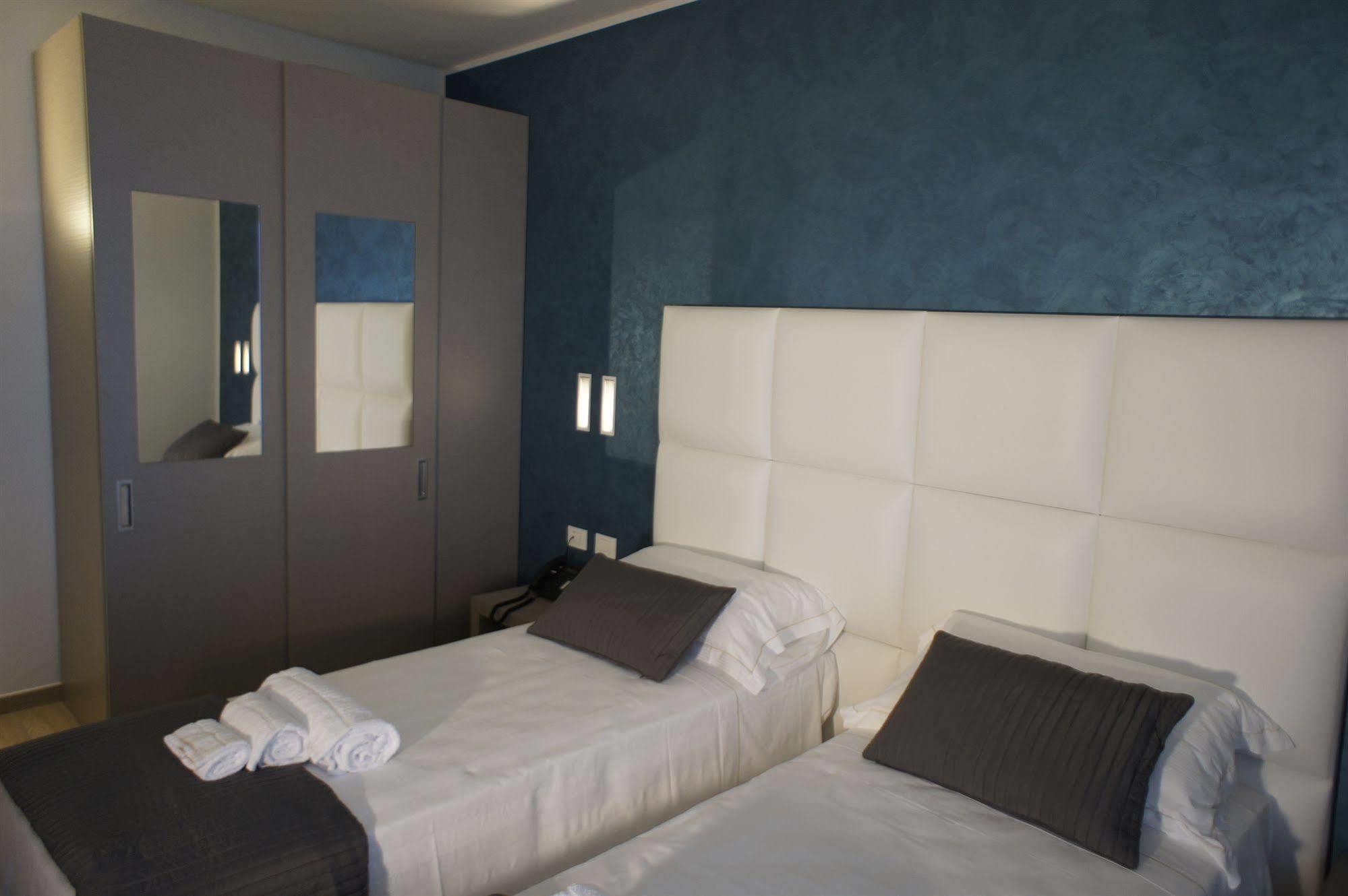 Hotel Al Veliero Pontevico Экстерьер фото